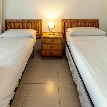 Velas 315 Magnifico Con Vistas Appartamento Girona